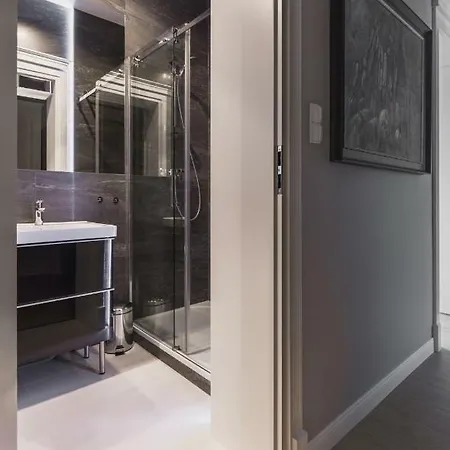 Location Apartament *